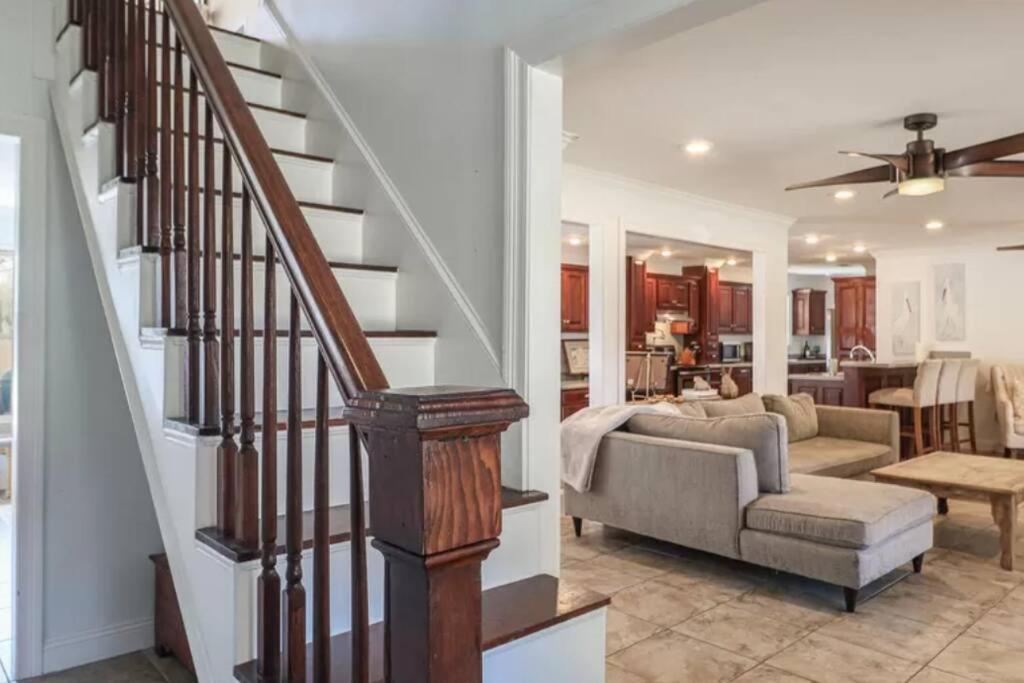 4/3 Home Centrally Located, Beach, Casino, Airport, Dining, Golfing, Shopping, Entertainment Gulfport Exterior photo