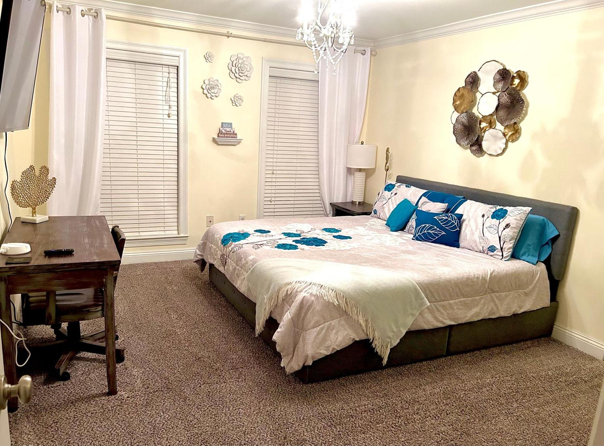 4/3 Home Centrally Located, Beach, Casino, Airport, Dining, Golfing, Shopping, Entertainment Gulfport Exterior photo